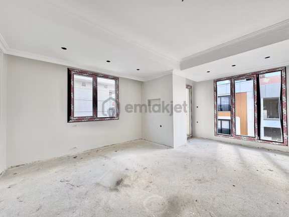 Goldhouse Dan Satılık Bahçelievler De Sıfır 2+1 Özel Yapım Daire 1