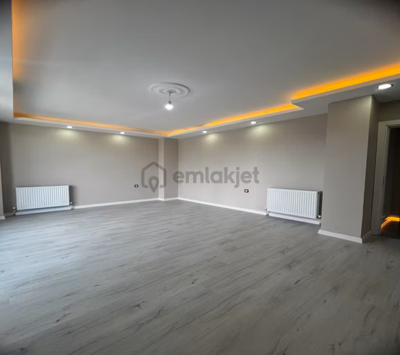 Yuvakuran'dan Tepe Bölgesinde Lüks 2+1 Fırst Daire 1