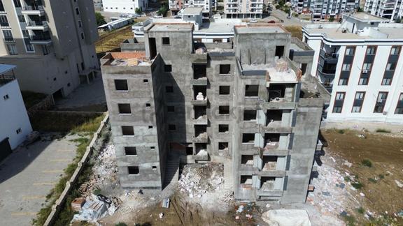 Dmz Gayrimenkul Ayşe Demez'den Altınşehir'de Satılık 1+1 Daire 1