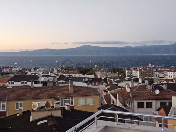 Güzelyalıda 300 M2 Full Deniz Manzaralı Satılık Dubleks 2
