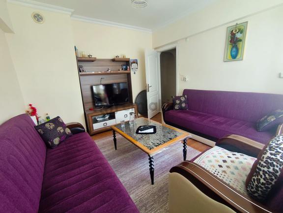 Mertcan'dan Hürriyet Mah. Balkonlu 3+1 Kiralık Daire 1