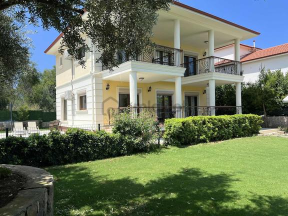 Ovacık'ta Kiralık Uzun Dönem Kiralık Müstakil Villa 1