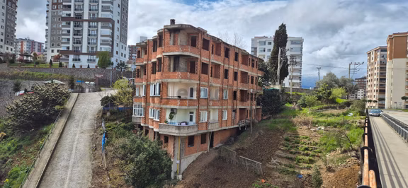 Öztürkler Gayrimenkulden Trabzon Akçaabat Söğütlüde Satılık Yada Kat Karşılığı Müstakil Bina 2