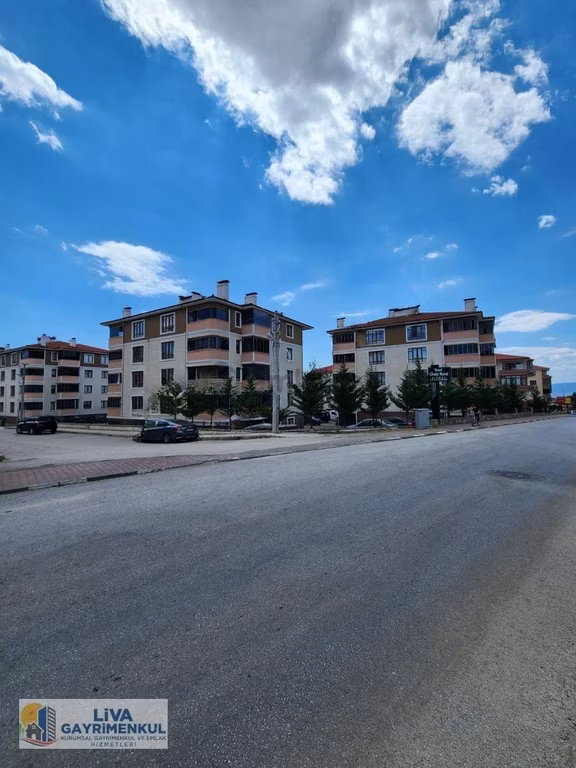 Karabük Safranbolu Esentepe Mahallesinde Satılık 3+1 Daire 2