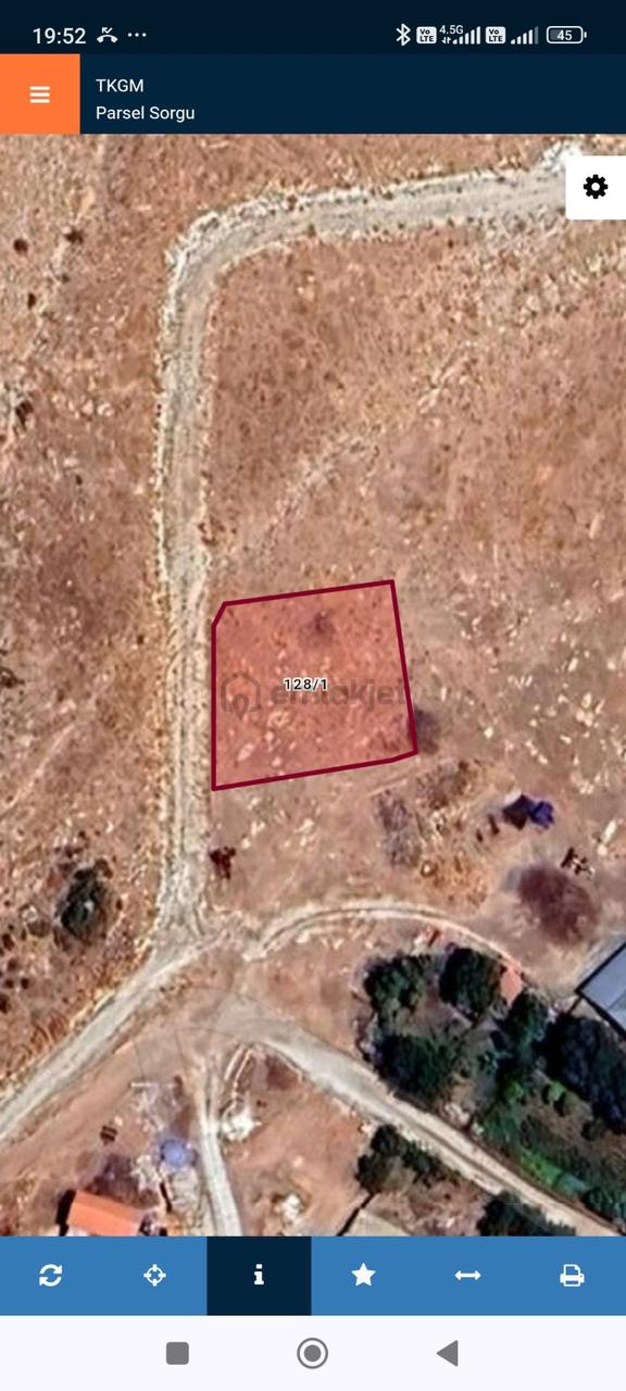 Acil Tekliflere Açık Antalya Korkuteli Manay Da Satılık 761m2 Arsa Köşe Başı 1
