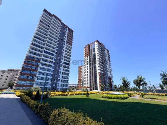 Royal'den Trabzon Marine City Satılık 4+1 Daire 2