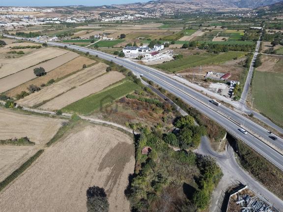 Yiğit Gayrimenkul'den Sarıcaeli'de Anayol Kenarı Kiralık Tarla 2