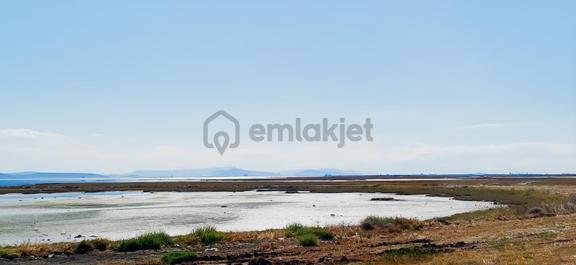 Çandarlı Liman Bölgesi Deniz Kenarı Satılık Arazi 1