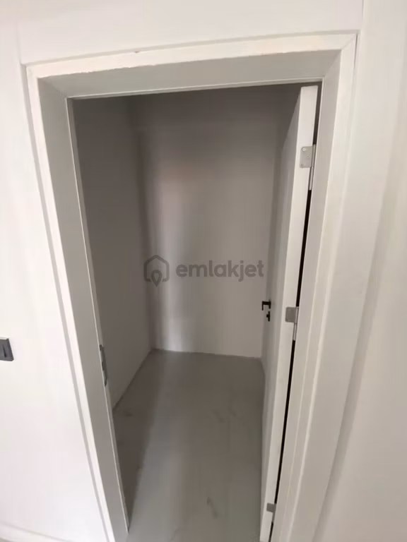 Bafra İshaklı Mah. Eski Şube Caddesinde Kiralık Sıfır Daire 1