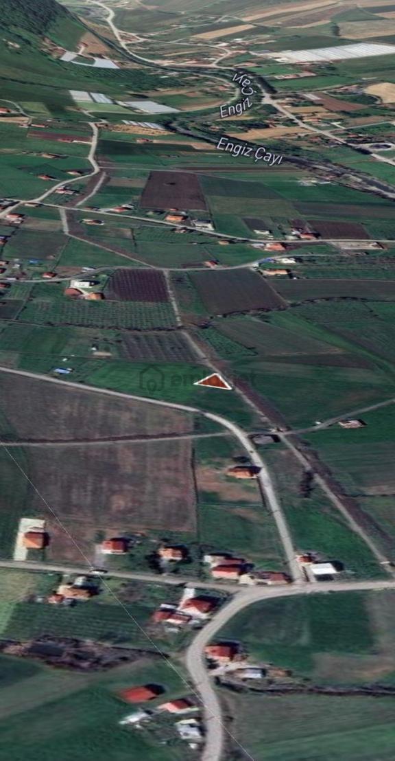 Özden Çayıroğlu'ndan 19 Mayıs Esenyer'de Satılık Tarla. 2