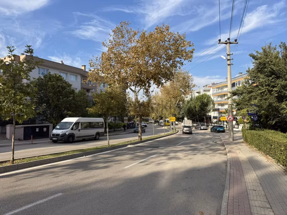 Nilüfer Beşevler Cadde Arsa Payı Yüksek Dükkan 2