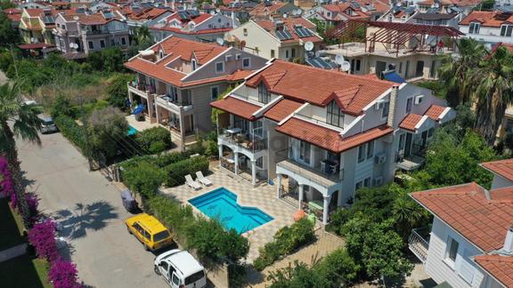 Fethiye Foça'da Deniz Manzaralı Kiralık 3+1 Dubleks 1