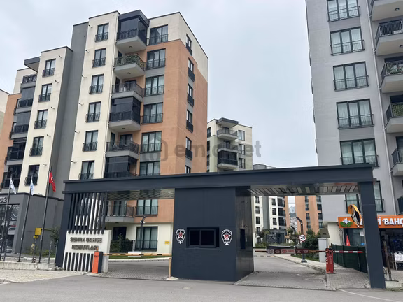 Deka Gayrimenkulden Canik Medicana Yanı Sitede Kiralık 2+1 Daire 1