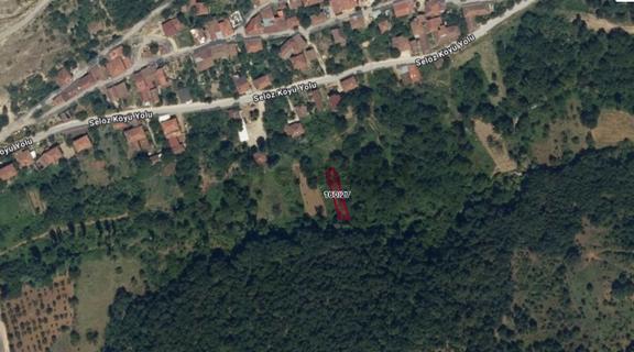 Remax Anka'dan Bilecik Selöz Köyünde Satılık 307 M2 Bahçe 1
