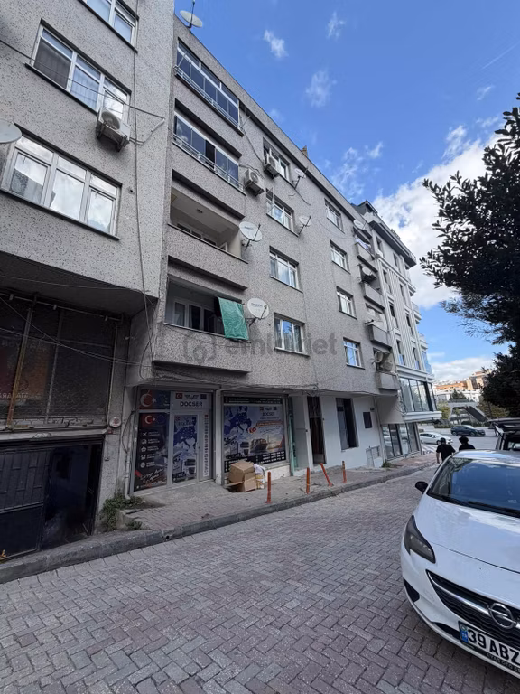 Güngören Millet Bahçesi Manzaralı 80 M² 30 M² Teraslı Kentsel Ev 1