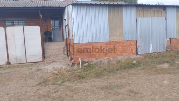 Kw Zena'dan İvrindi Kocaelide 3.885 M2 Arsa İçinde 88m2 Yapı 2