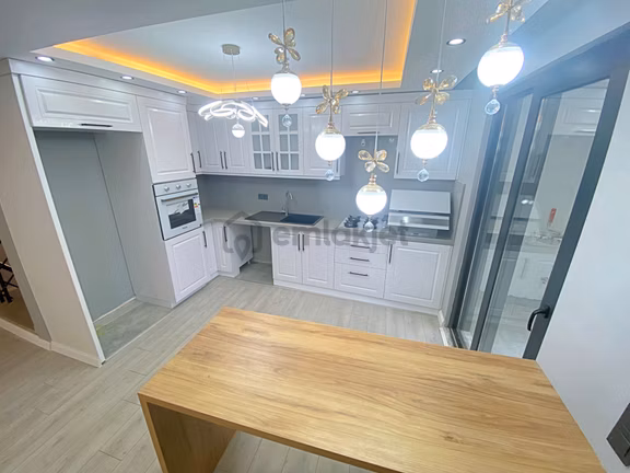 Edremitte Yetki Gültaş Emlaktan Satılık 5+1 Lüx Villa Satışta 1