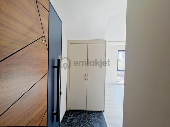 İncek Vakıflar Caddesinde Yatırımlık Satılık 2+1 Dubleks Daire.. 2