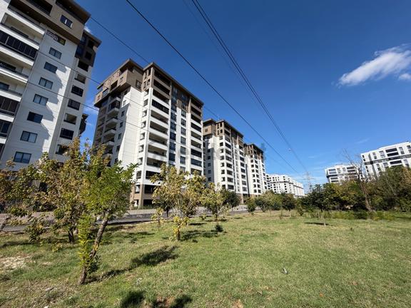 Çelebi Podyumda Uludağ Manzaralı Önü Açık Arakat 3+1 Daire 1