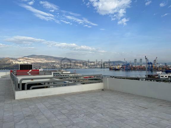 Alsancak Aksoy Plaza'da Kurumsal Kiracılı Satılık Kat Ofisi 2