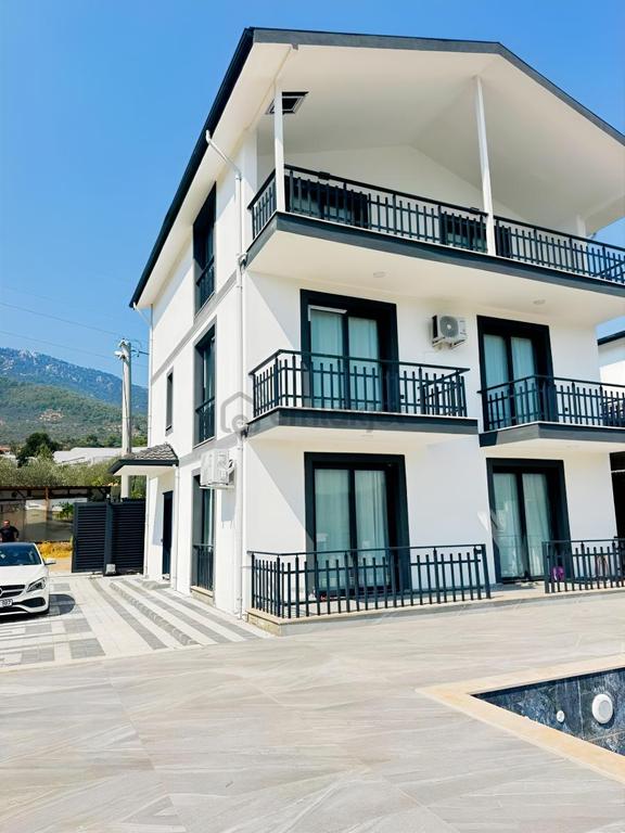 İksahomes Dan Kiralık Eşyalı / Havuzlu 7+1 Müstakil Villa 2