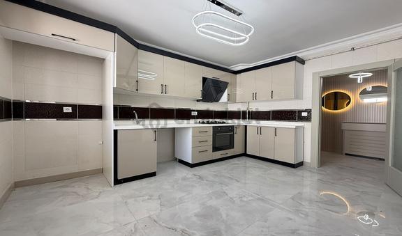 Yasa'dan Karakaya'da 3.kat 3+1 Caddeye Yakın Full Yapılı !!! 1