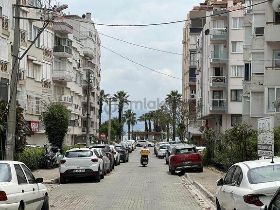 Bostanlıda Merkezi Konumda, Geniş Ve Kullanışlı 3+1 Daire 1