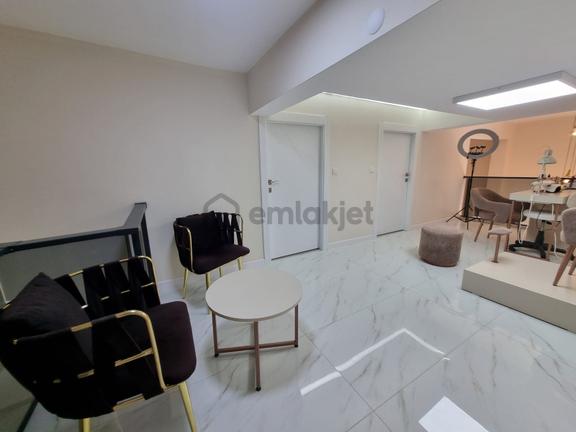 Karşıyaka Nergiz Merkezi Konum Üst Katı Eşyalı Kiralık Dükkan 2