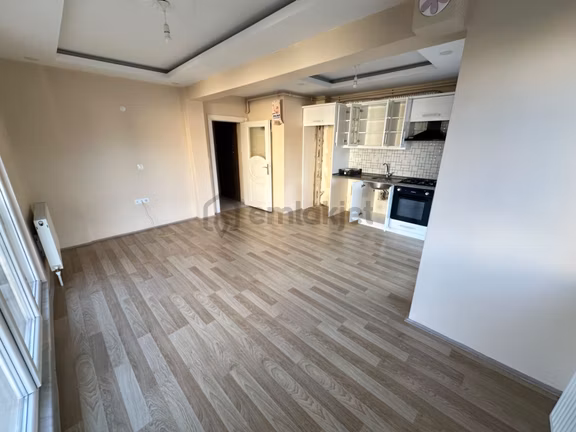 Bilgin Emlaktan Merkezi Konumda Garajlı Depozitosuz 2+1 Kiralık Diare 2
