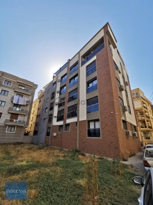 Ordu Bulvarı Yanı Park Cephe Karanlık Odasız Ara Kat 2+1 2