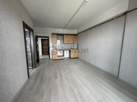 Öğretmen Evi Yanı Kayalar Yapıda Satılık 1+1 1