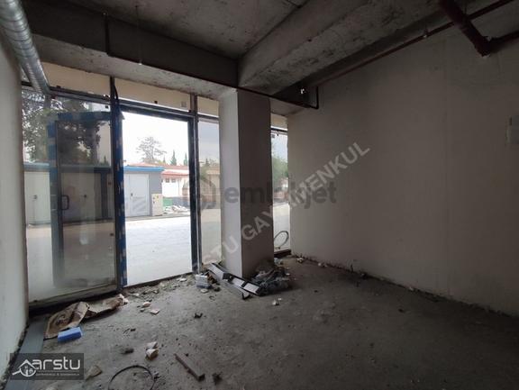 Arstu Gm Fatma'dan Çarşı İçinde Kiralık 28 Metrekare Dükkan 1