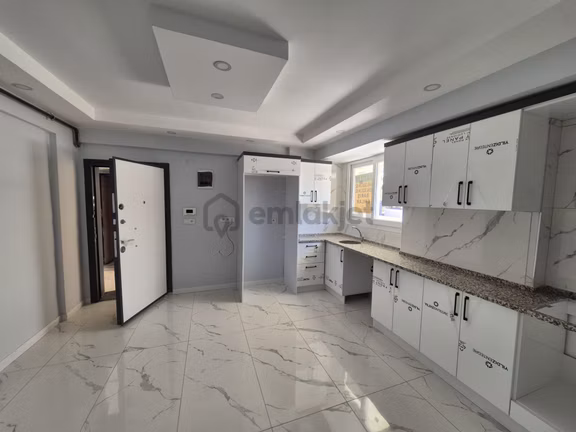 Yeni İnsaat Yeni 1+1 Satılık Daire 1