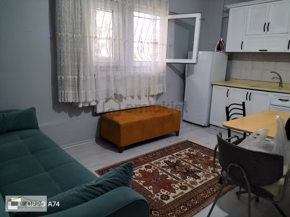 Serdivan İş Bankası Civarında Kiralık 2+1 Eşyalı Daire.. 1