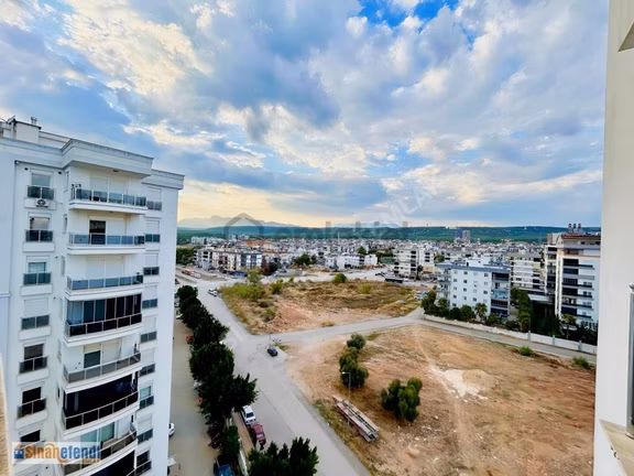 Ünsalda 2+1 Havuzlu Site İçinde Full Krediye Uygun Extralı Daire 2