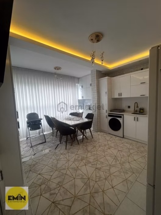 Emin Gyo'dan Gaziosmanpaşa Mahallesinde 4+1 Ters Dubleks Daire 2
