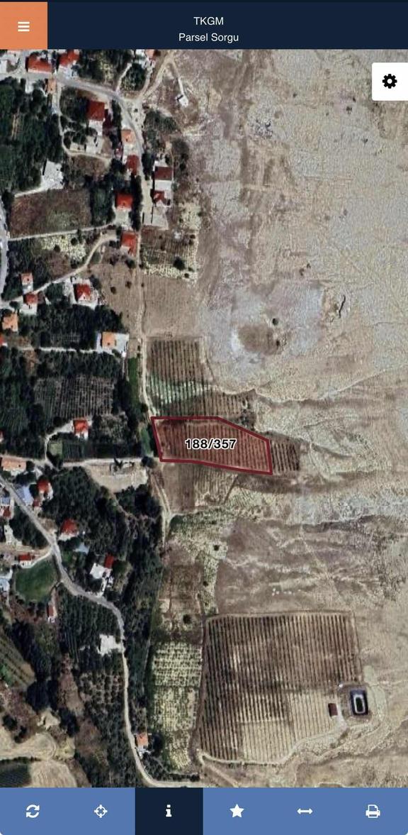 Niğde Değirmenlide 4.716 M² Yatırımlık Elma Bahçesi 1