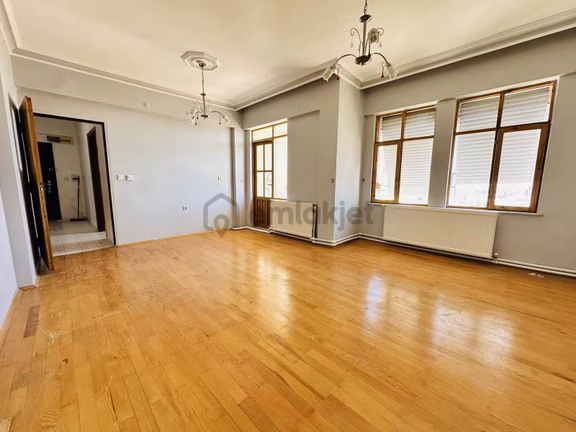 Özdoğan Emlaktan Aktoprakta 3+1 145m2 Manzaralı Asansörlü Daire 1
