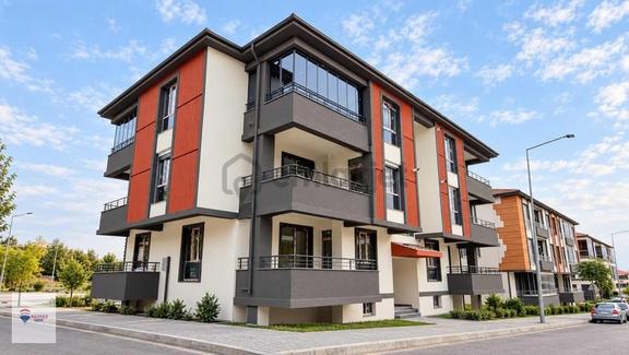 Remax Dem'den Cumhuriyet Mahallesi Kiralık 3+1 Ara Kat Daireler 2