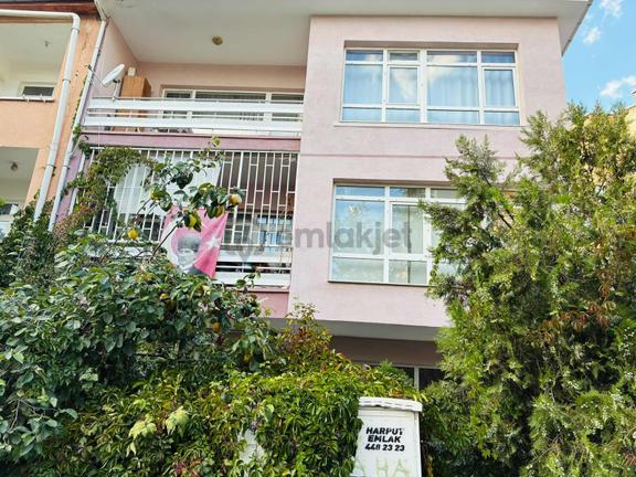 Beştepe'de Merkezi Konumda Bahçeli Bağımsız 2+1 2