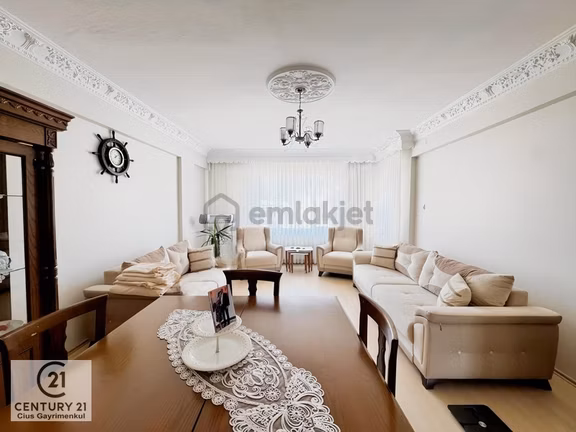 C21 Cius;orhangazi Cad Üzeri Kat Mülkiyetli 3+1 Satılık Daire 2