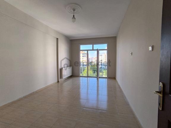Toptancılarda Bağlar Halk Eğitim Civarında 3+1 Kiralık Daire!!! 2