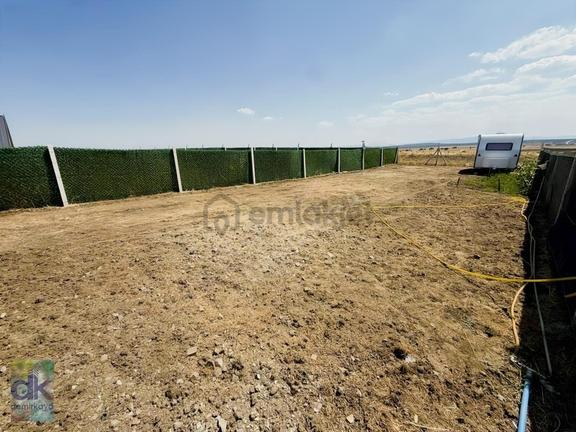 Yukarı Kartal Mah.yaşamkent Sitesinde 250 M2 Hobi Bahçesi 2