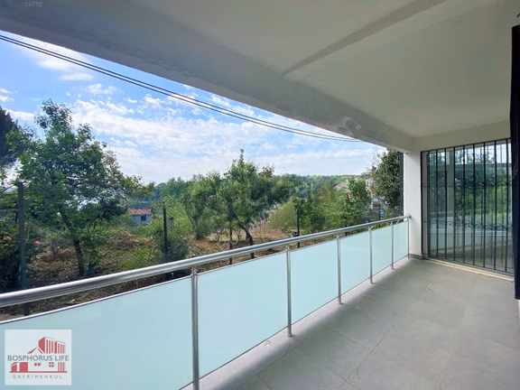 İstinye Muayyeş Korusunda Bahçe Katı Kiralık 1