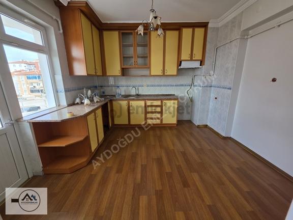 Aydoğdu'dan Kakaç Okulu 4+1 2kat Asansörlü,kilerli,güney Cepeli. 1