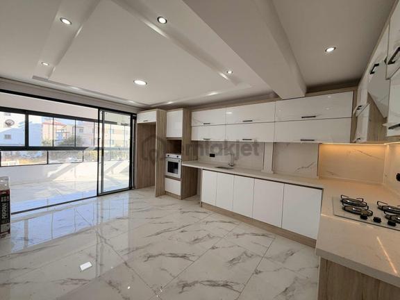 Uygan'dan Torbalı Mah. 140m² 3+1 Site İçi Ultra Lüx Daire 2