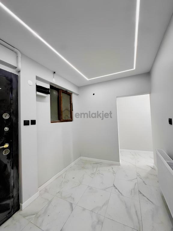 Mrv Beyoğlu Gayrimenkulden Şehrin Göbeğinde Satılık 3+1 Daire 2