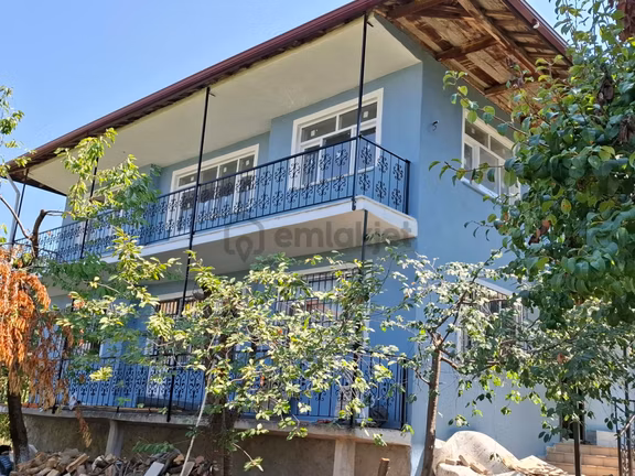Tokat Pazar'da Müstakil 816 M² Bahçeli, 4+1 İki Ayrı Daire 2