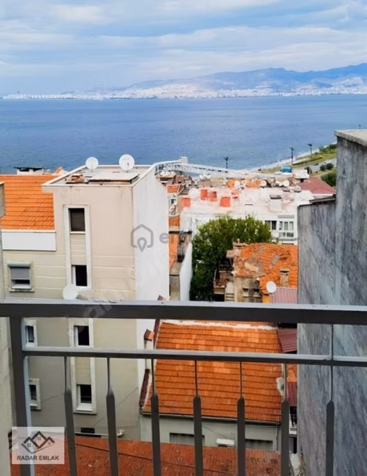 Asansörde Cadde Üstü 2+1 Deniz Manzaralı Eşyalı Kiralık Daire 1
