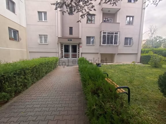 Buğra Gayrimenkul'den Altay Mahallesi'nde 1+1 Eşyalı Kiralık 2